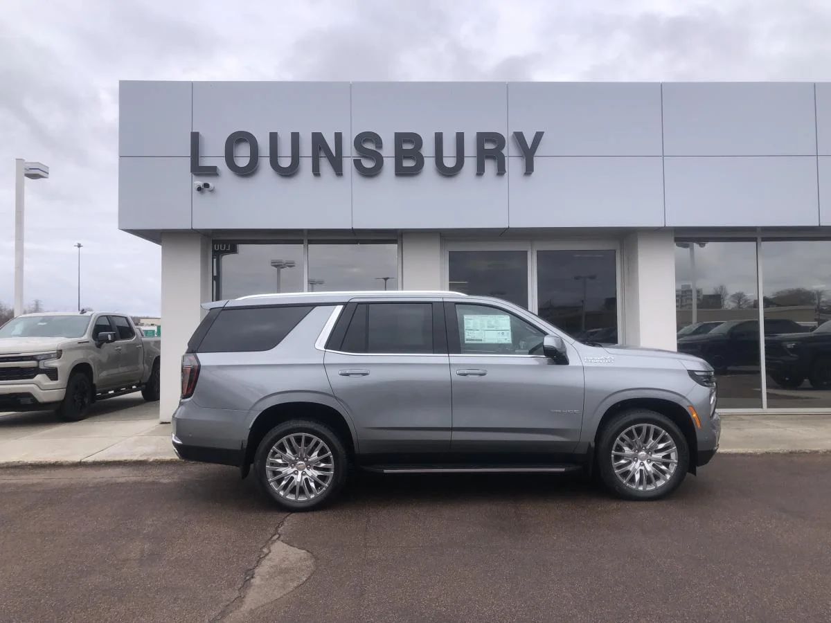 New 2026 Grey Chevrolet 4wd 4dr High Country image 2