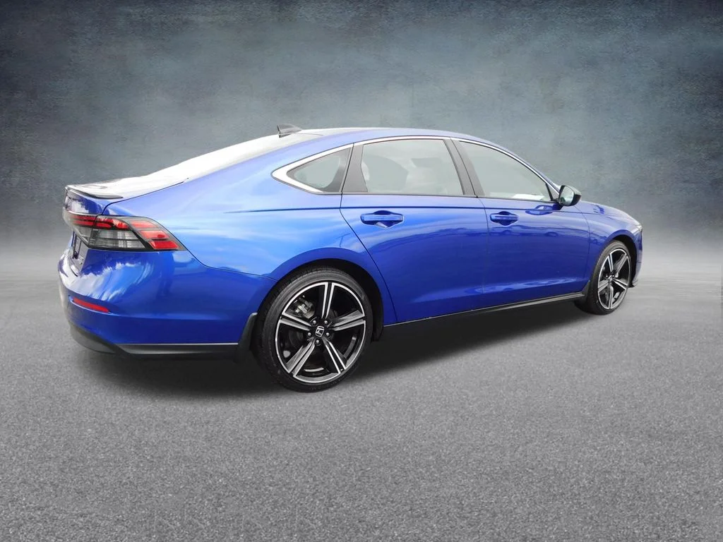 Used 2025 Blue Honda Sport image 3