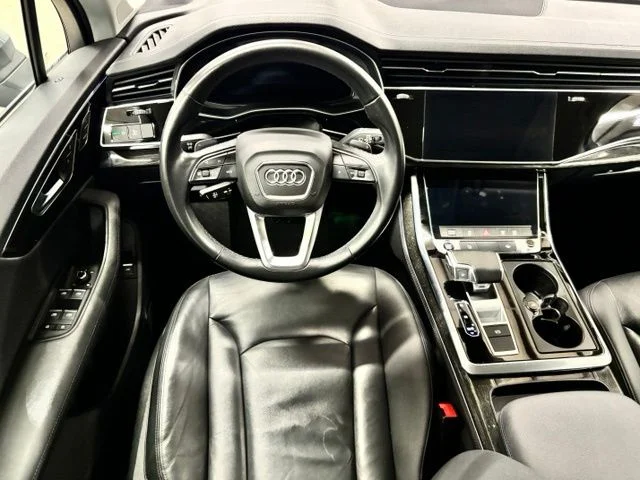 Used 2024  Audi 45 Premium Plus image 12