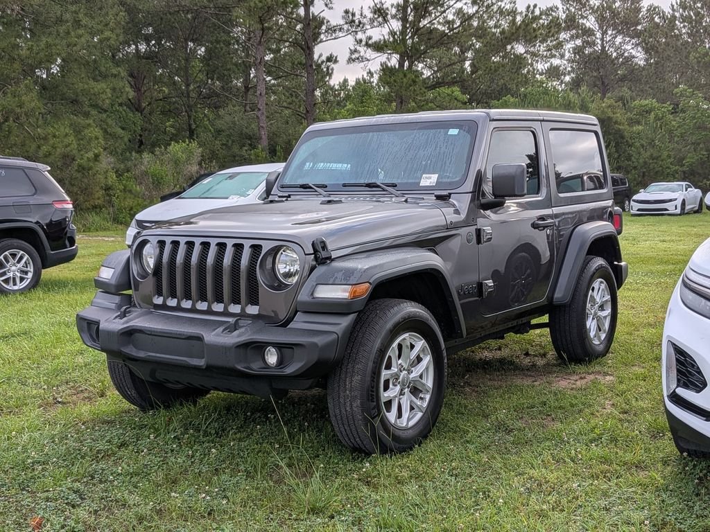2023 Jeep Wrangler Sport S's photo