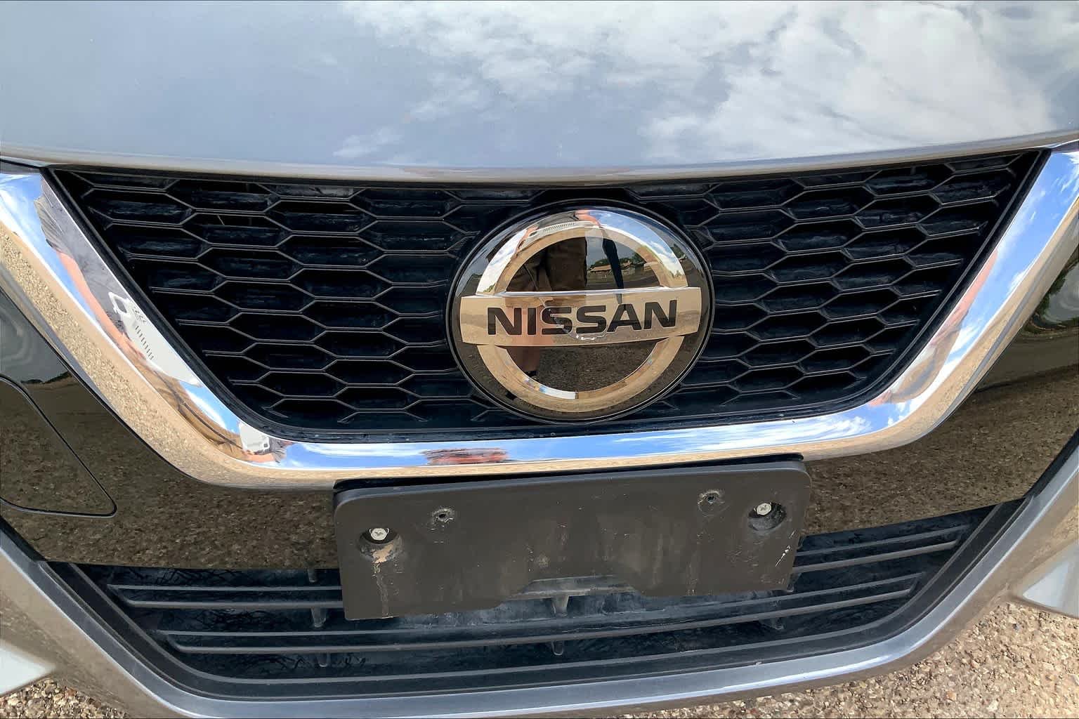 Used 2020 Gun Metallic Nissan S image 29