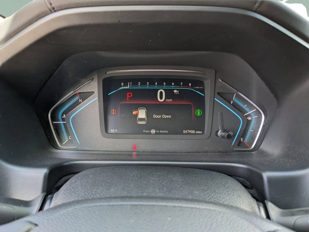 Used 2022 White Honda Touring image 31