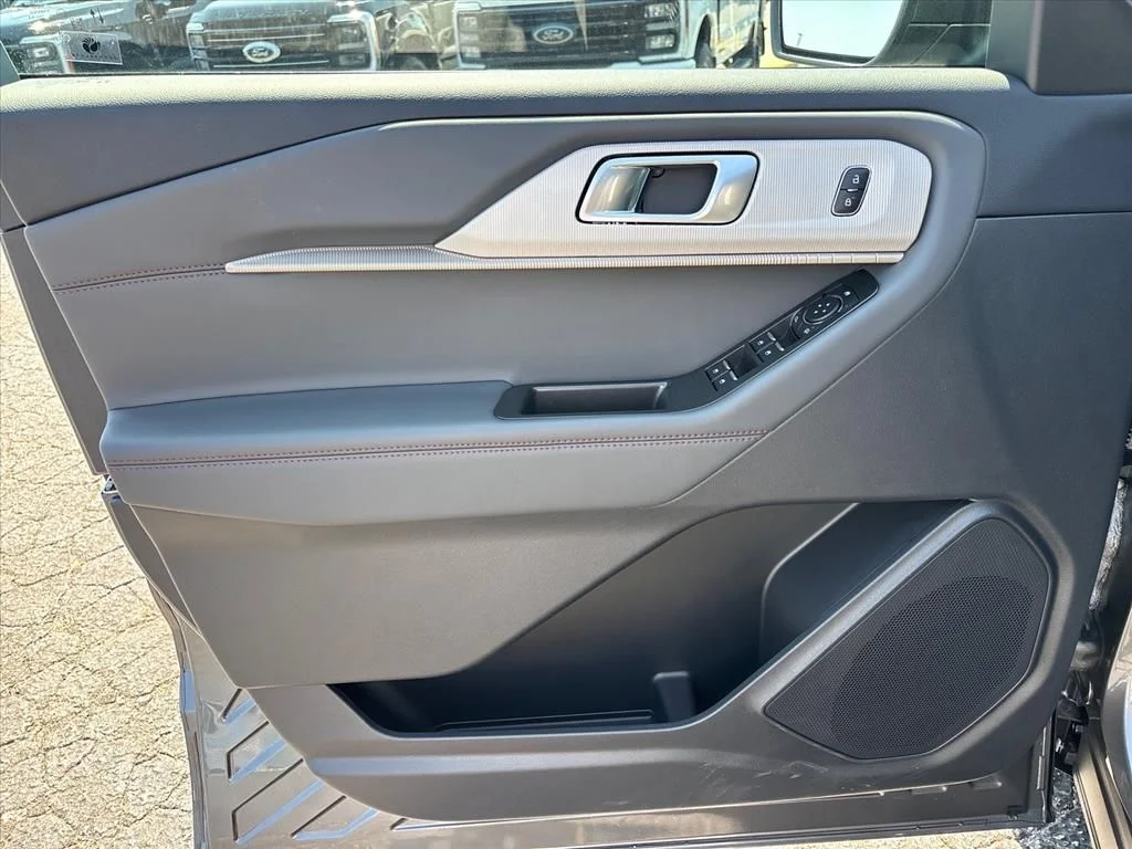 New 2026 Carbonized Gray Metallic Ford Active image 24