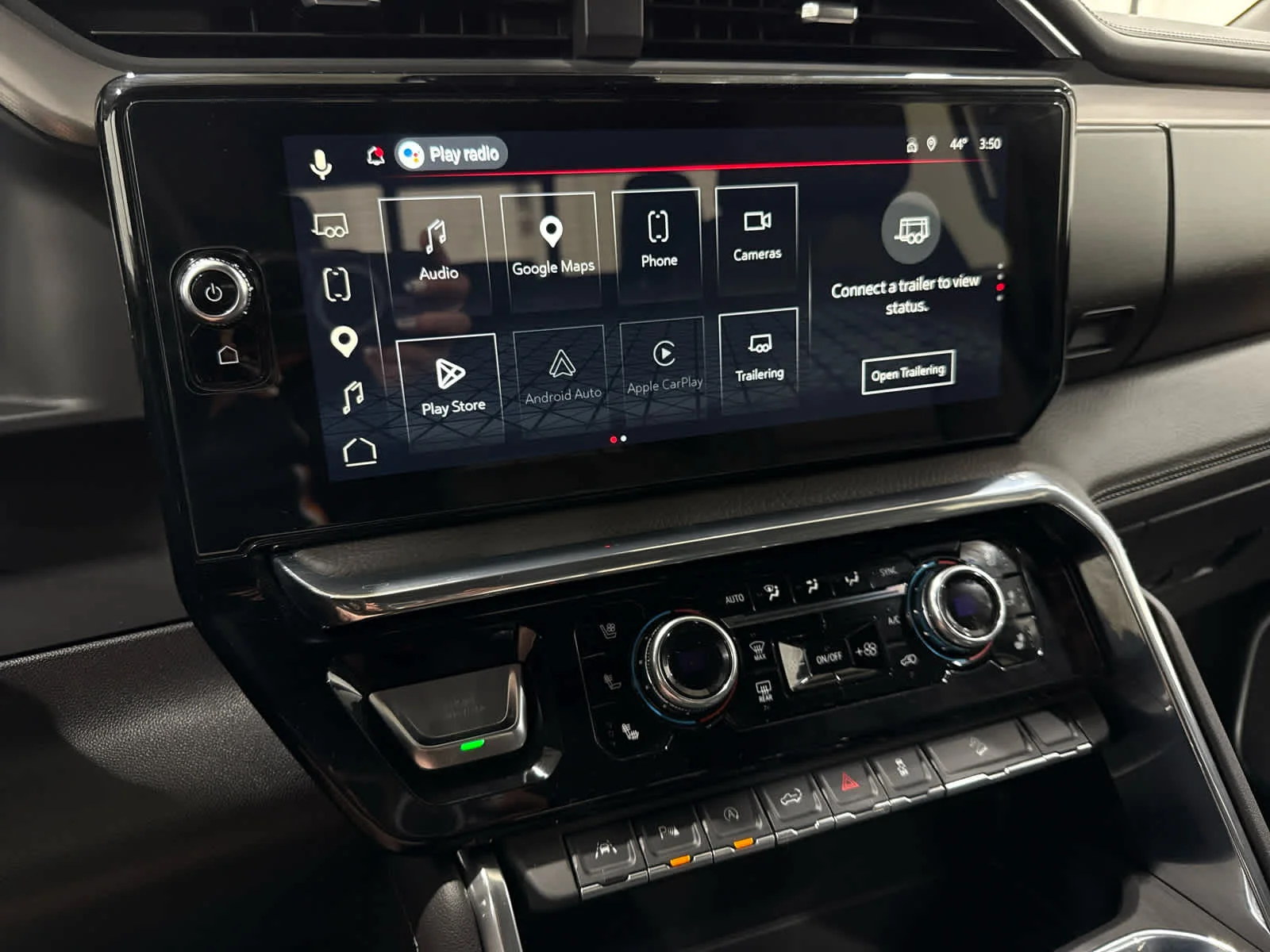 Used 2025 Onyx Black GMC Denali image 29