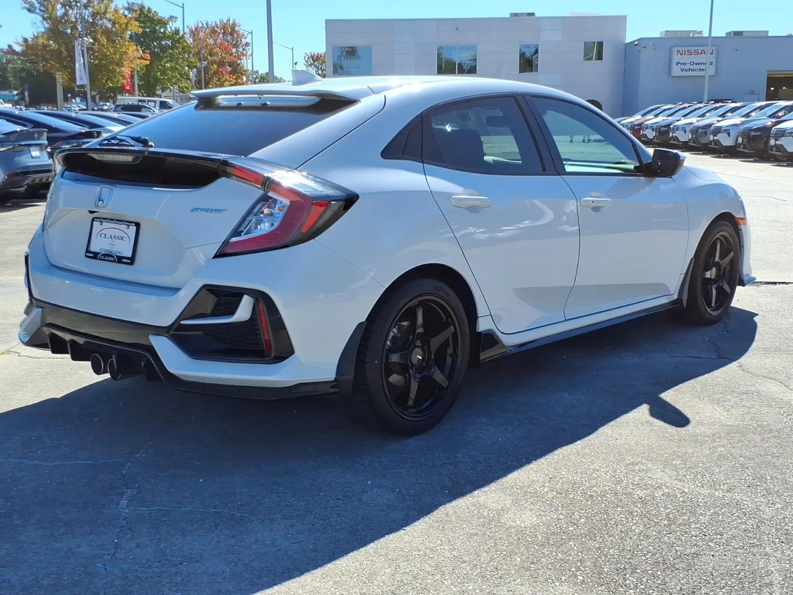 Used 2021 Platinum White Pearl Honda Sport image 7