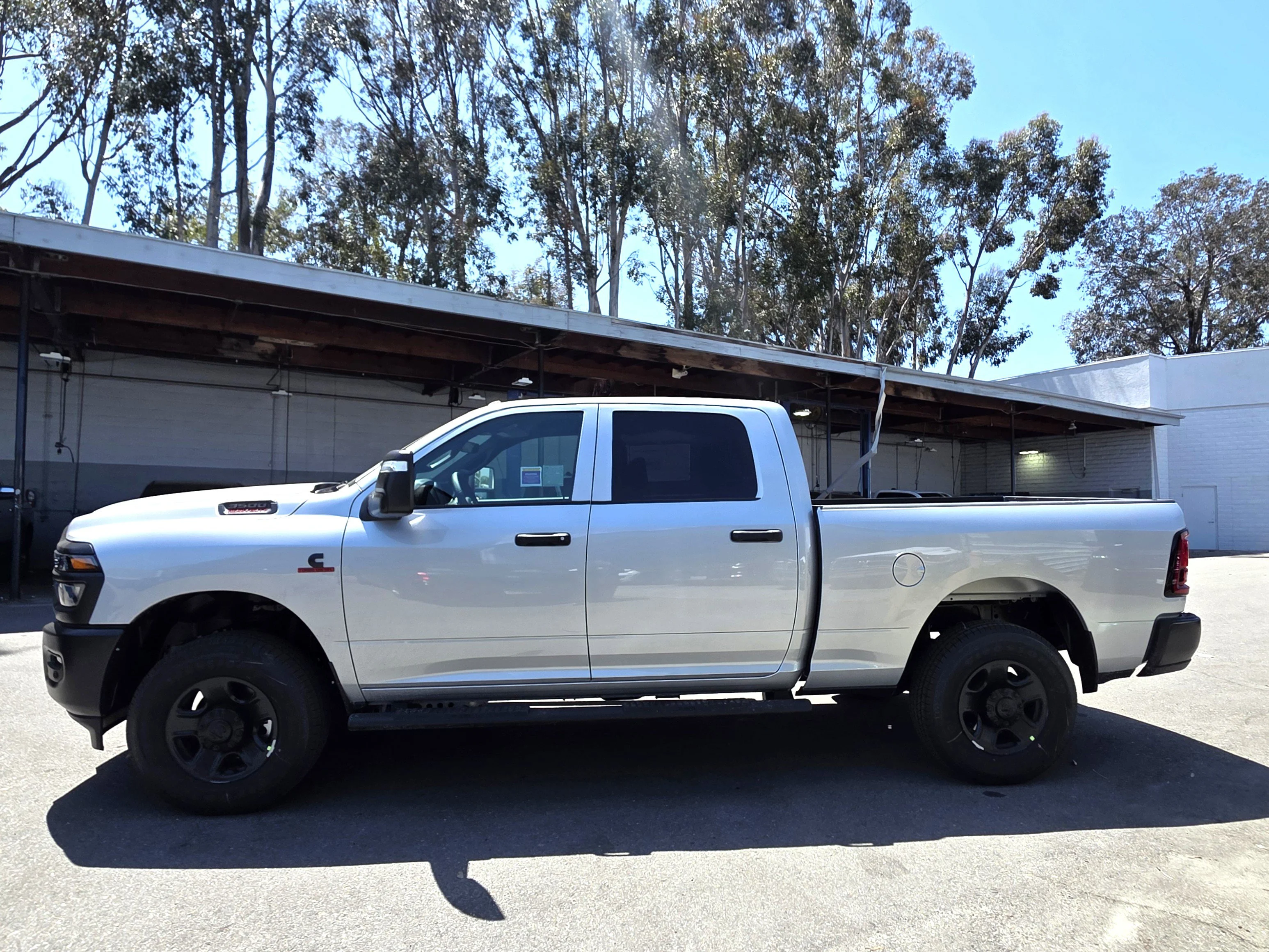 New 2026 Silver RAM Tradesman image 2