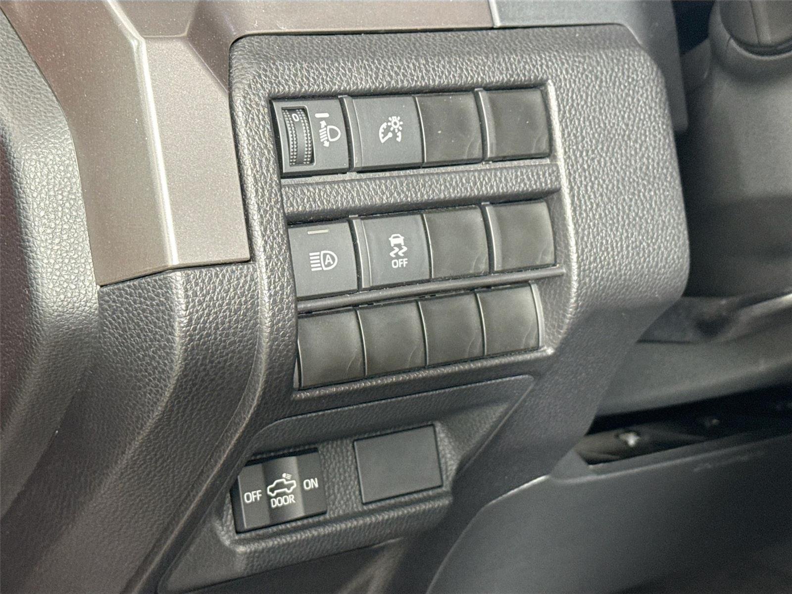 2024 Toyota Tacoma TRD PreRunner - Photo 15