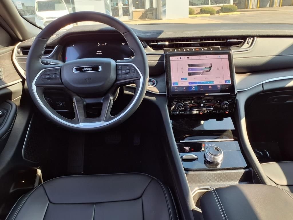 2025 Jeep Grand Cherokee Limited - Photo 12
