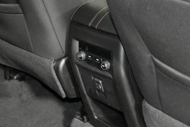 2018 Chevrolet Traverse 1LT - Photo 20