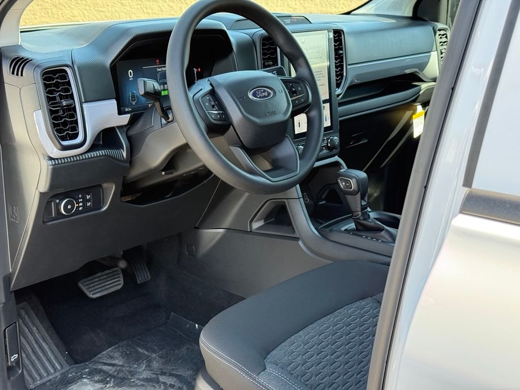 New 2026 Oxford White Ford XL image 6