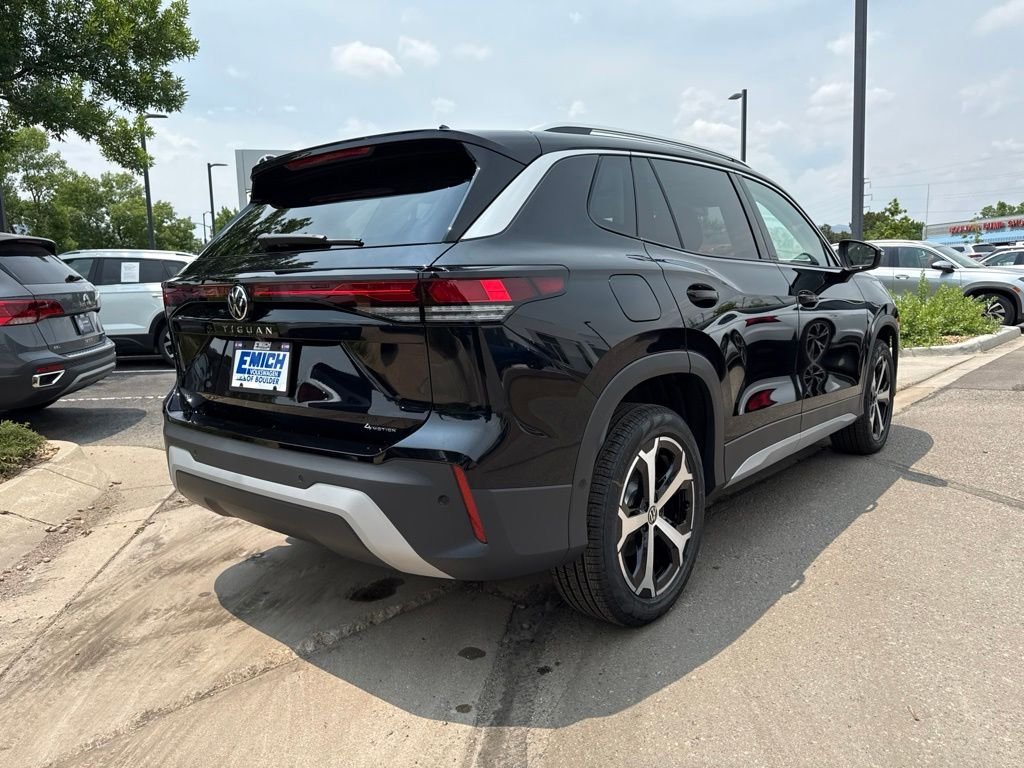 New 2026 Deep Black Pearl Volkswagen 2.0T SE image 5