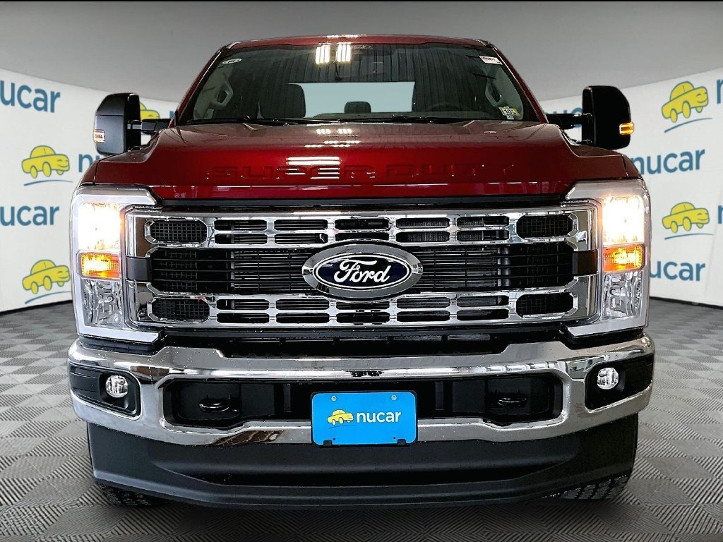 New 2027 Ruby Red Metallic Ford XLT image 2