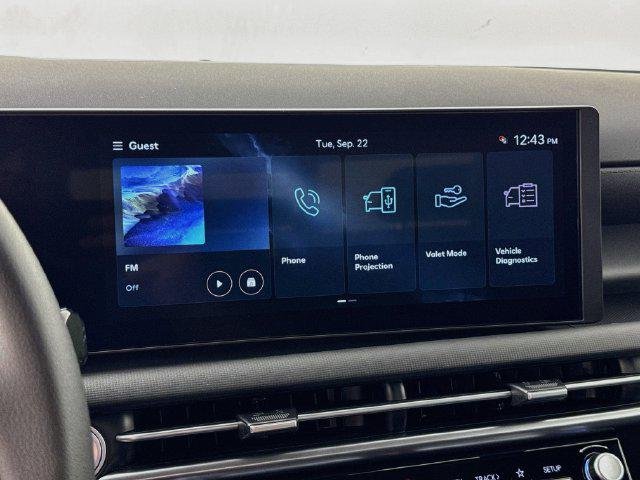 New 2027 White Hyundai SEL Activity FWD image 23