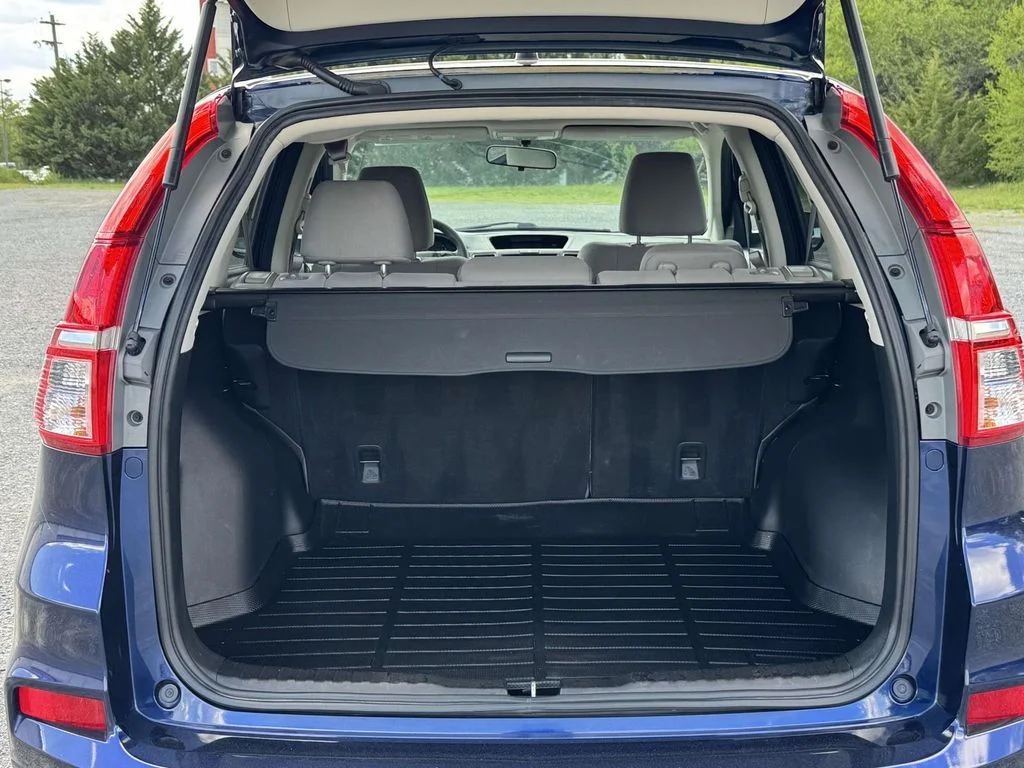 Used 2016  Honda EX image 31