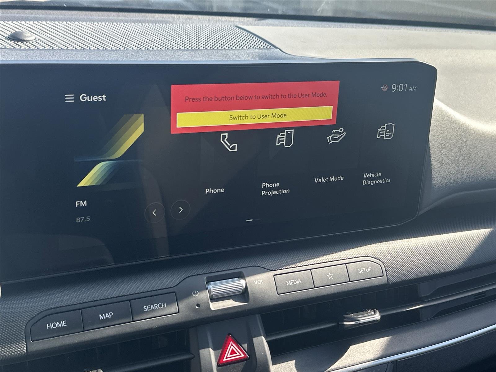 2025 Kia K4 LXS - Photo 15