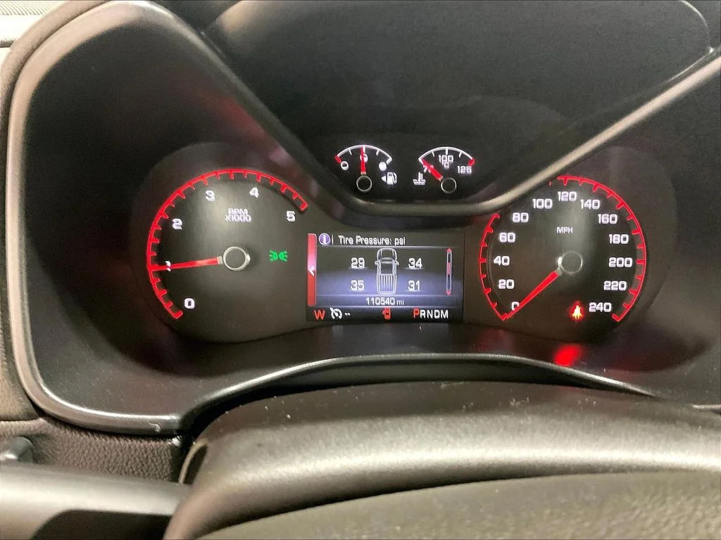 Used 2016 Black GMC SLT image 22