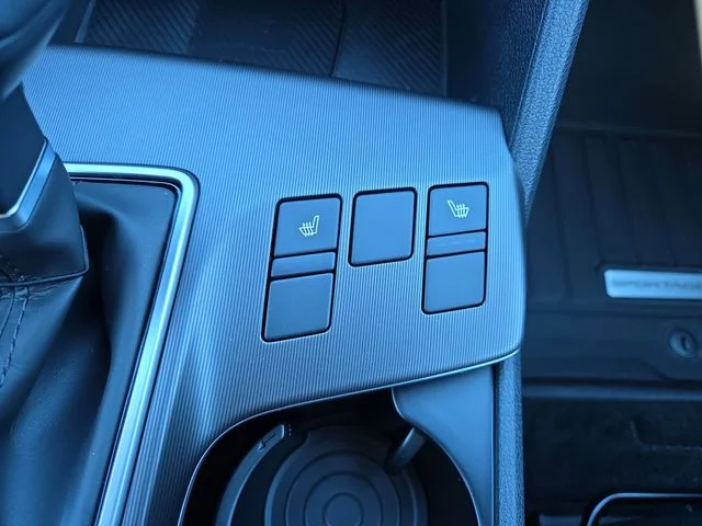 2026 Kia Sportage SX - Photo 11