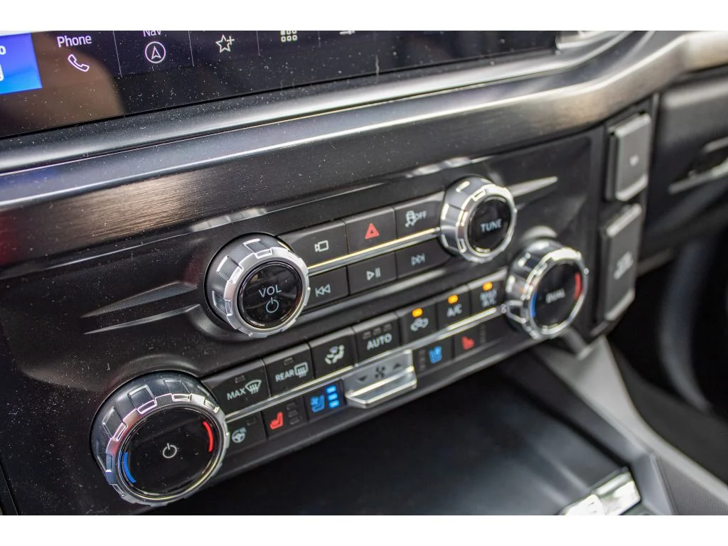 New 2026 Carbonized Gray Metallic Ford F-350® Lariat® image 49