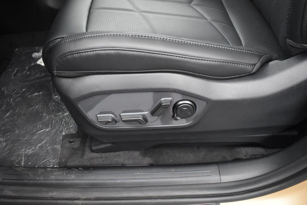 New 2027 Terrain Brown Matte Kia X-Pro SX Prestige image 9