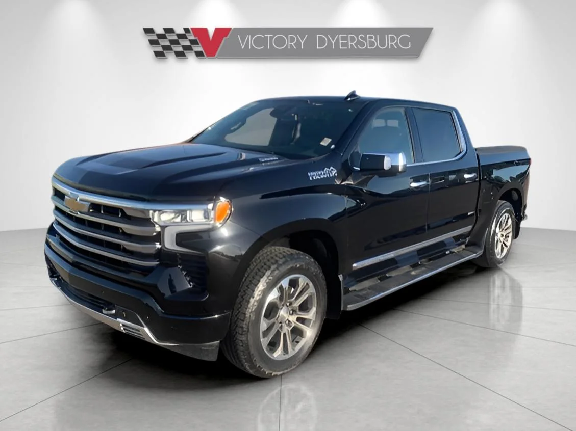 Used 2023 Black Chevrolet High Country image 4