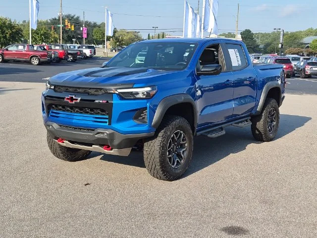 Used 2024 Blue Chevrolet ZR2 image 7