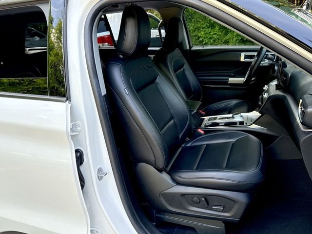 Used 2023 White Ford XLT image 26