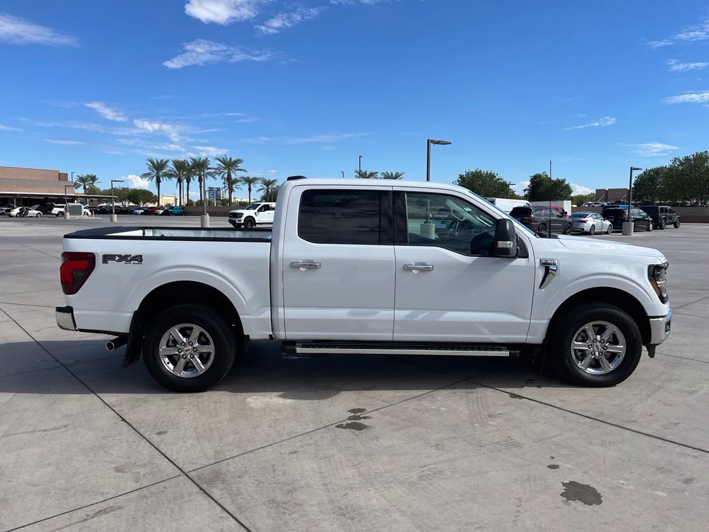 Used 2025 White Ford XLT image 5