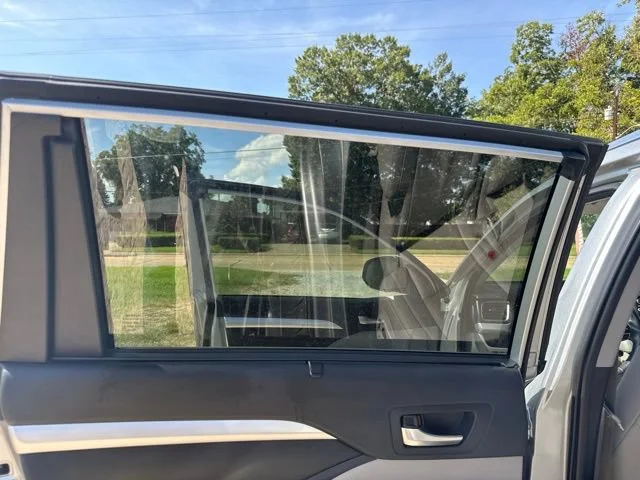 Used 2019 Silver Toyota XLE image 24