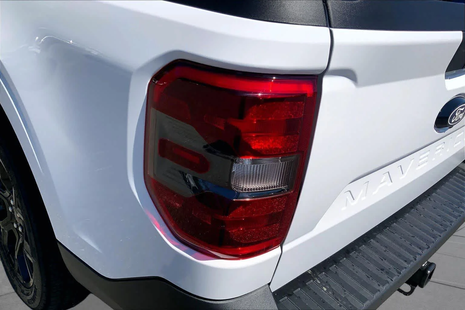 New 2026 Oxford White Ford XLT image 5