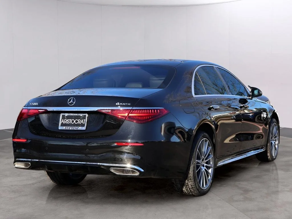 New 2026 Obsidian Black Metallic Mercedes-Benz S 580 image 7