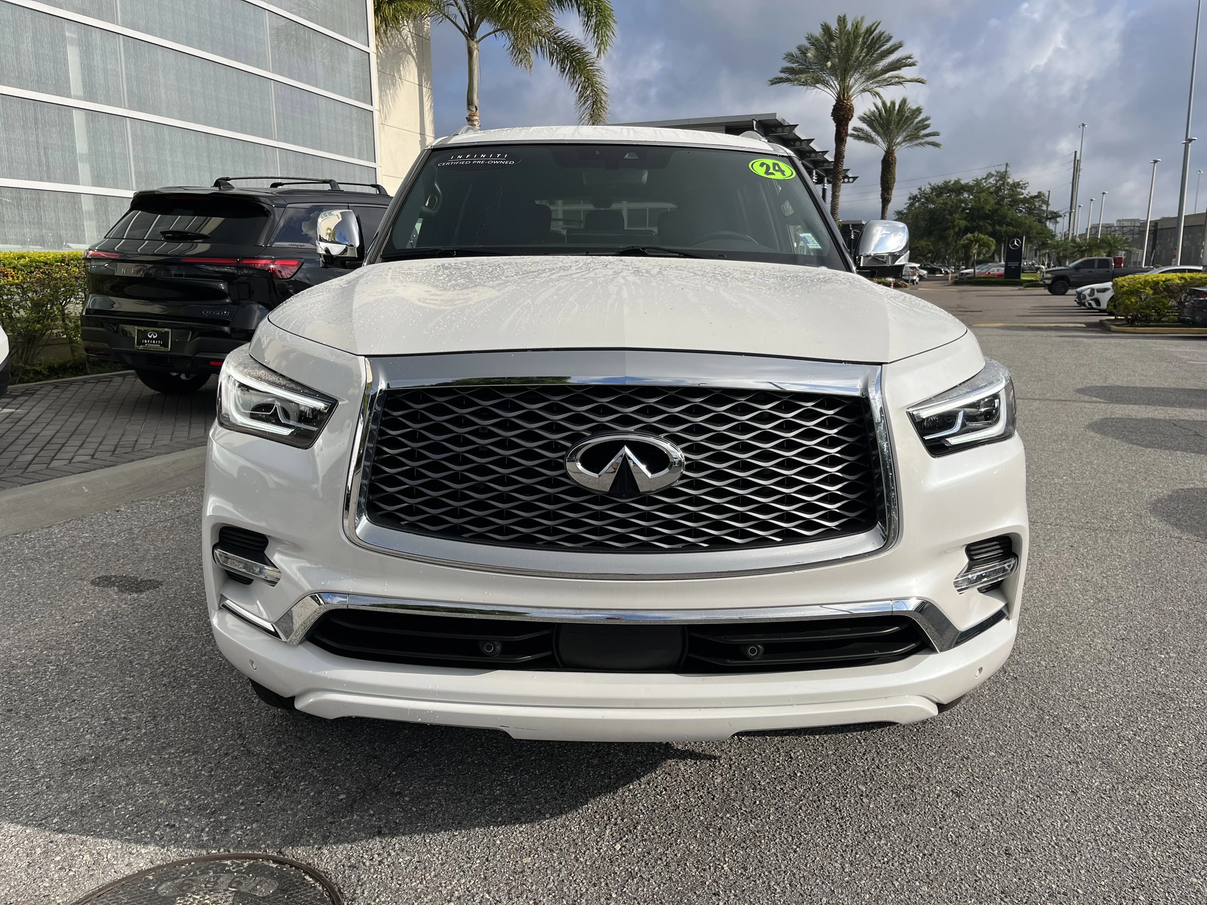 Certified Used 2024 Moonstone White INFINITI SENSORY image 9
