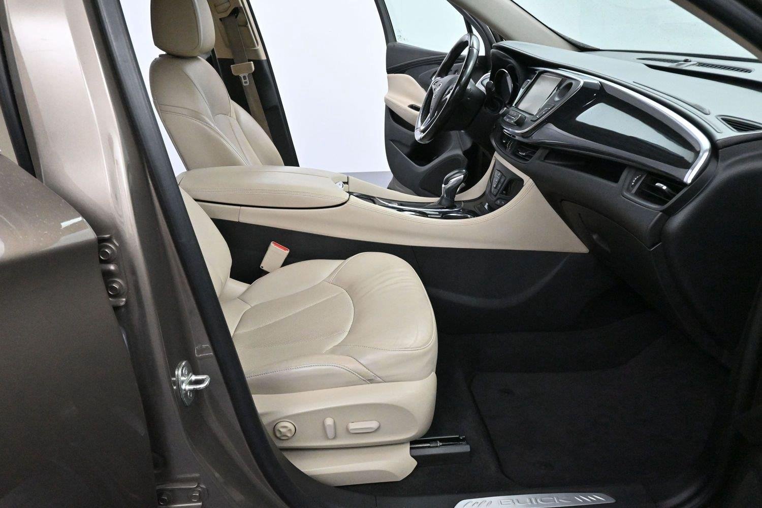Used 2017 BRONZE ALLOY METALLIC Buick Essence image 35