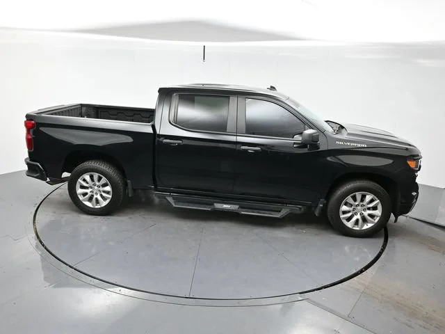 Used 2023 BLACK Chevrolet Custom image 24