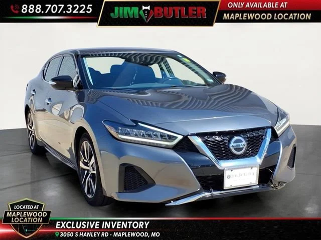 Used 2022 Gray Nissan SV Xtronic CVT image 6