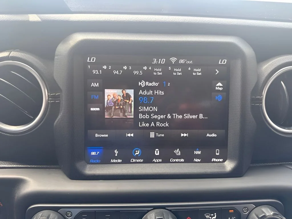 Used 2018 Blue Jeep Unlimited Sahara image 11