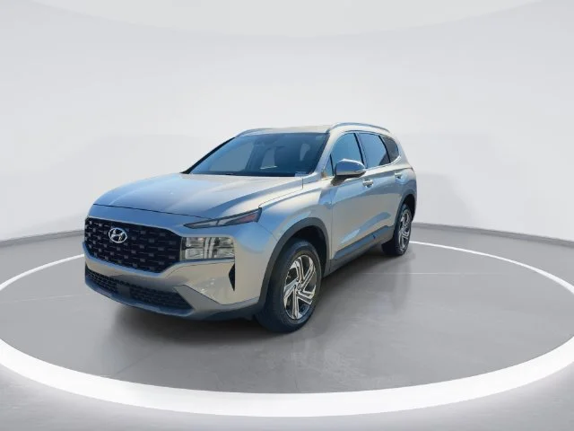 Used 2023 Silver Hyundai SEL image 3