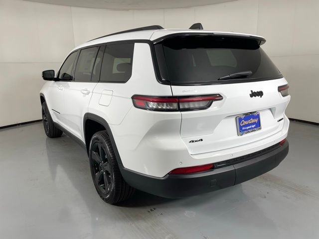 New 2025 Bright White Clear-Coat Exterior Paint Jeep Limited image 6
