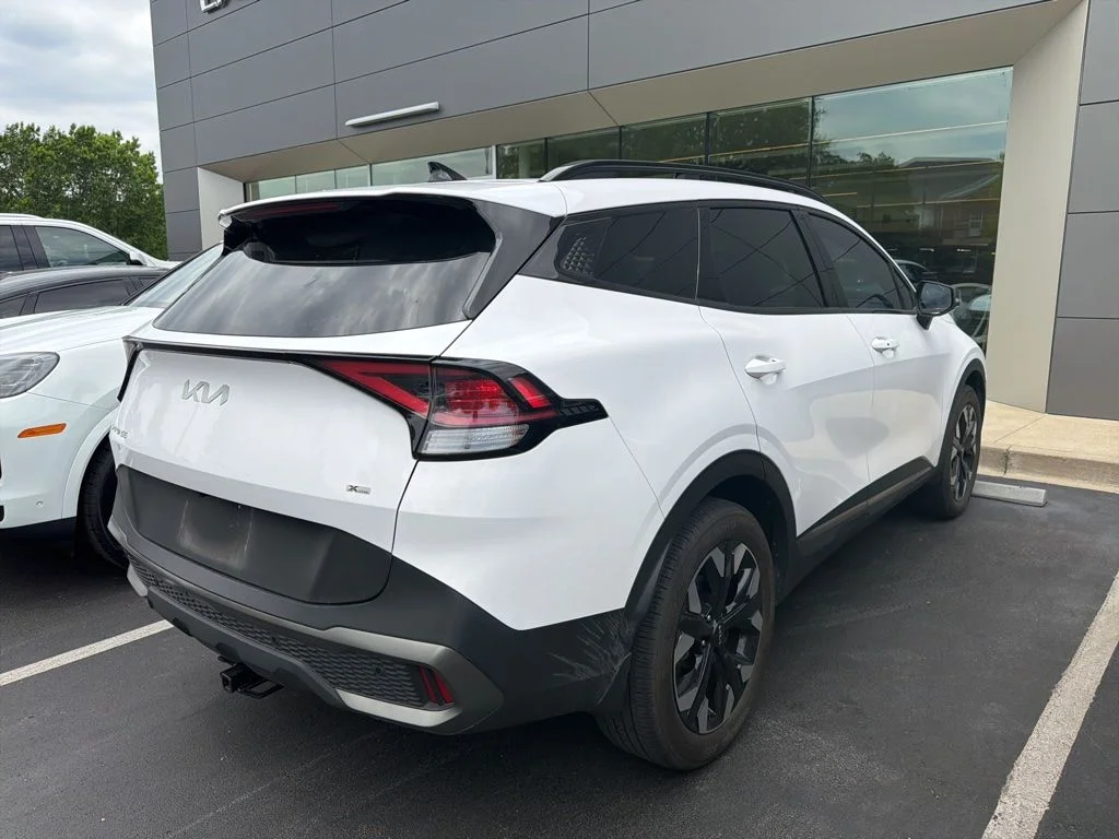 Used 2023 White Pearl Kia X-Line image 5