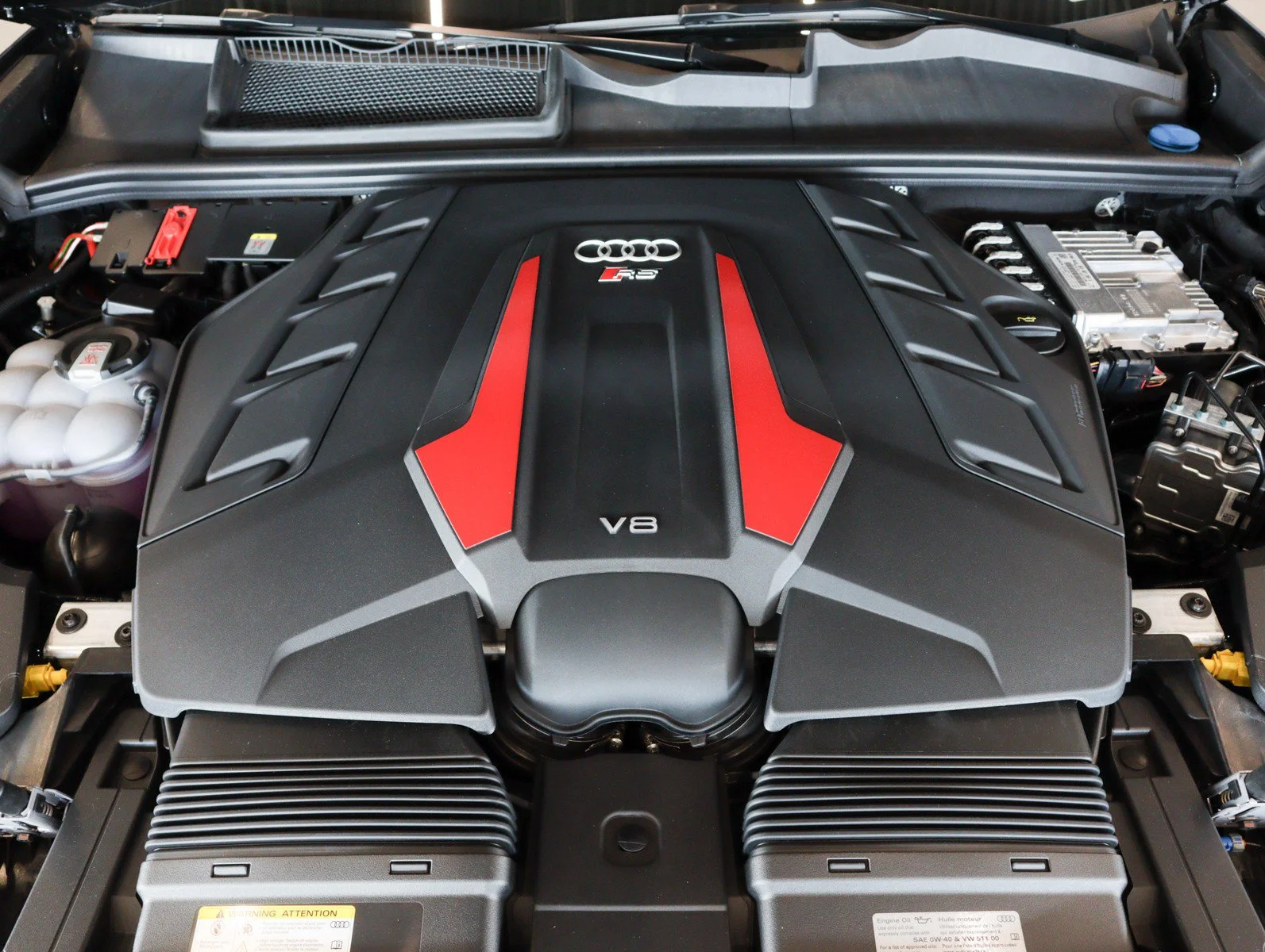 New 2026 Mythos Black Metallic Audi performance image 4