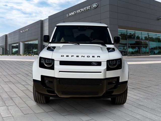 New 2026 Fuji White Land Rover X-Dynamic SE image 8