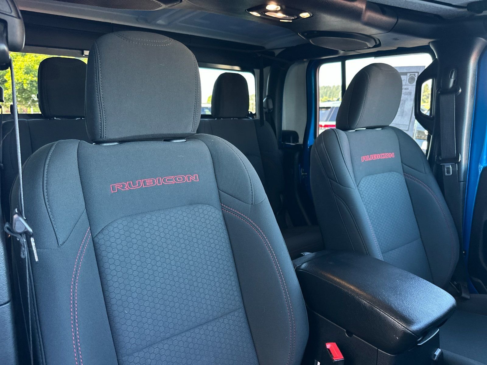 Used 2020 Hydro Blue Pearlcoat Jeep Rubicon image 15