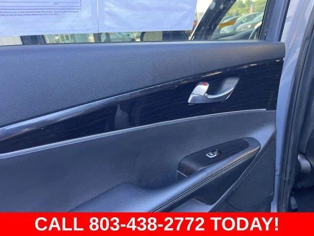 Used 2020 Silver Kia LX image 9