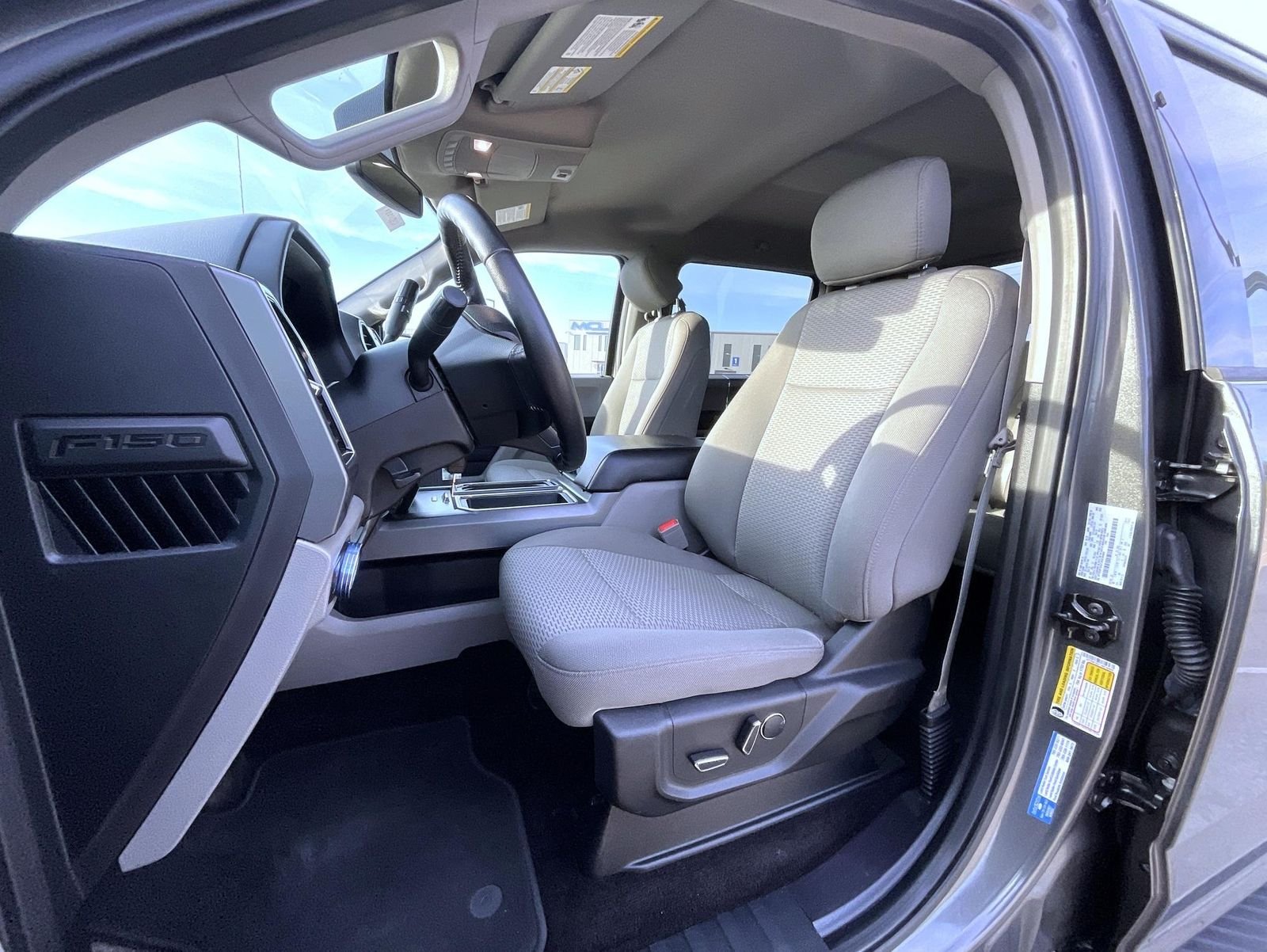 Used 2018 Gray Ford XLT image 11
