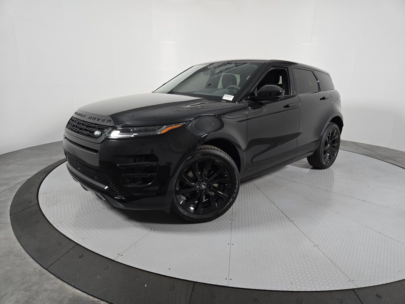 2026 Land Rover Range Rover Evoque