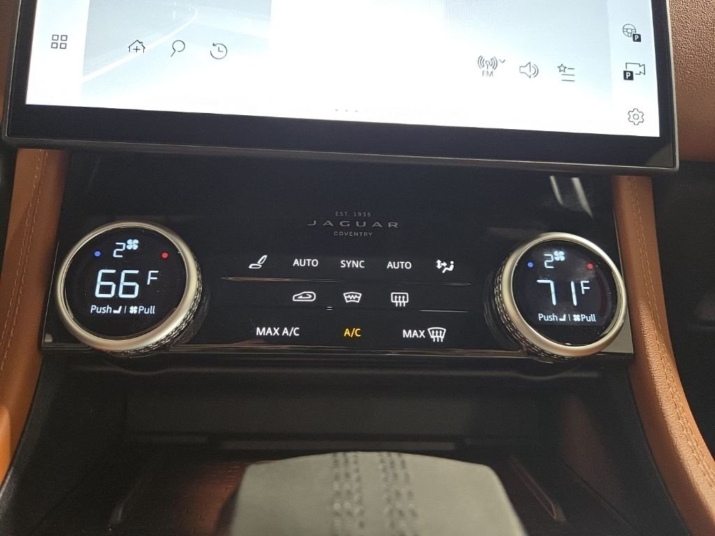 2026 Jaguar F-Pace R-Dynamic S - Photo 17