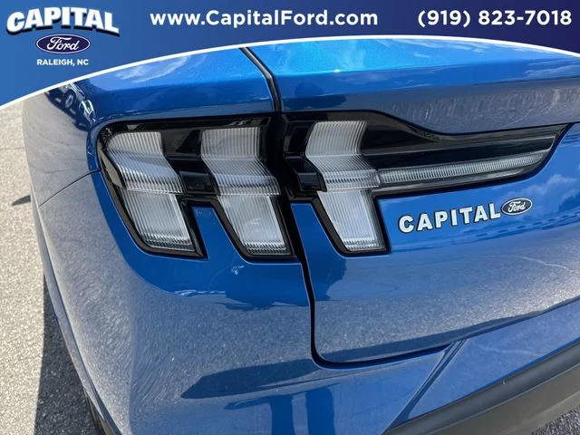 Used 2025 Blue Ford Premium image 15