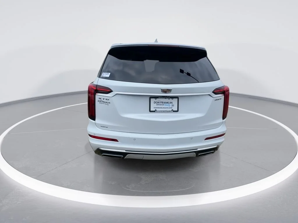 Used 2024 White Cadillac Luxury image 7