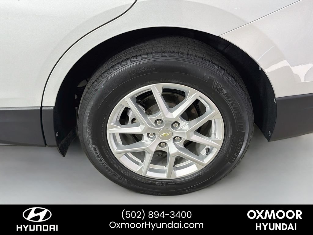 Used 2022 Silver Ice Metallic Chevrolet LT image 29