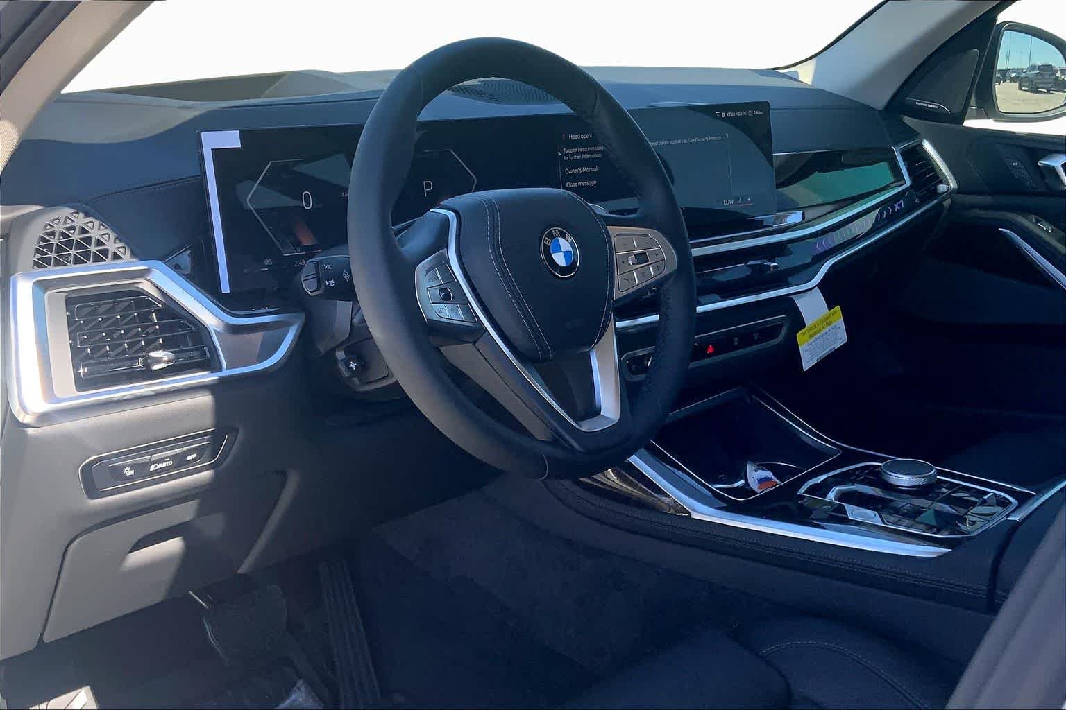 Used 2026 Alpine White BMW xDrive40i image 8