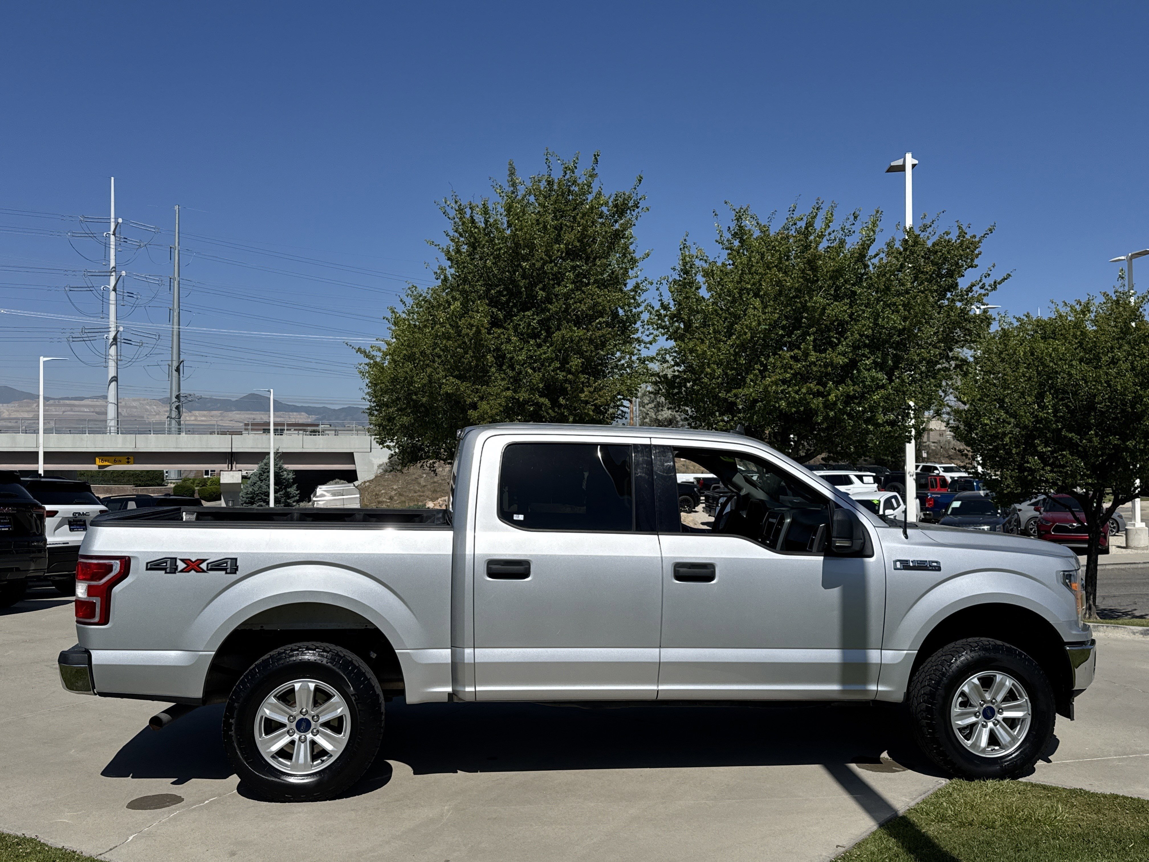 Used 2019 Ingot Silver Ford XLT image 7